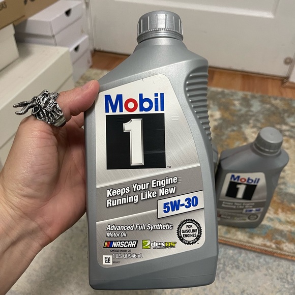 Buy 2 Get 1 Free Brand New Mobil 1  1 Qt 5w30 Advanced Full Synthetic Motor Oil - Picture 4 of 9